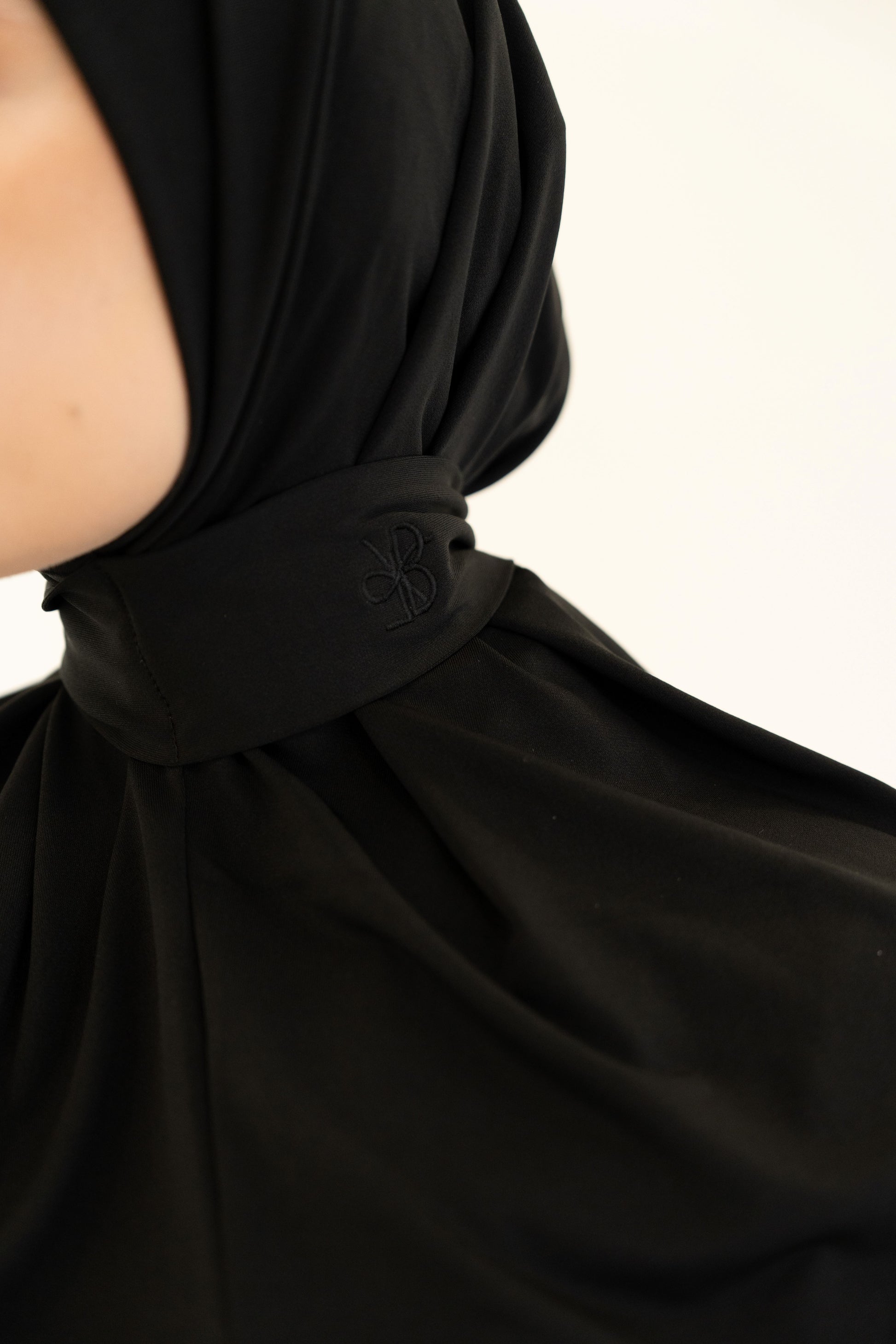 Hijab Instantané – Jersey Premium Black